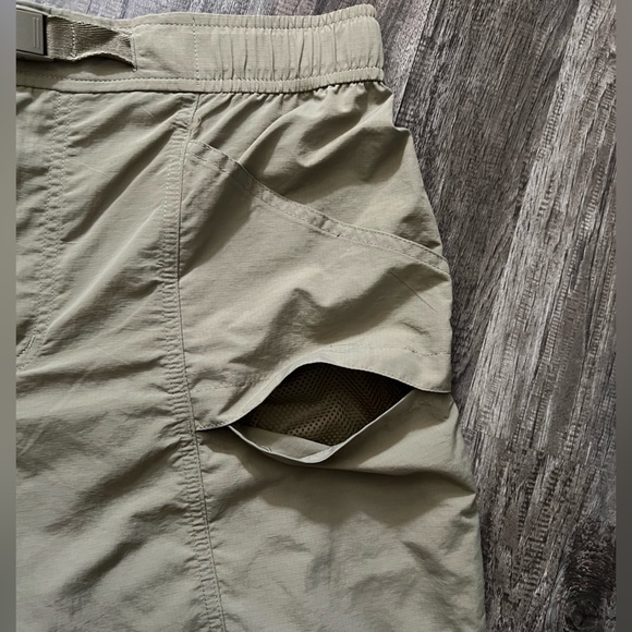 EB Aloe Tech Shorts - Picture 6 of 13